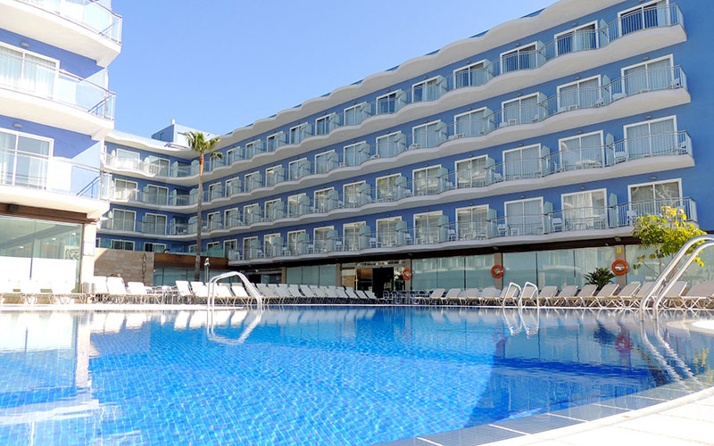 AUGUSTUS HOTEL 4*